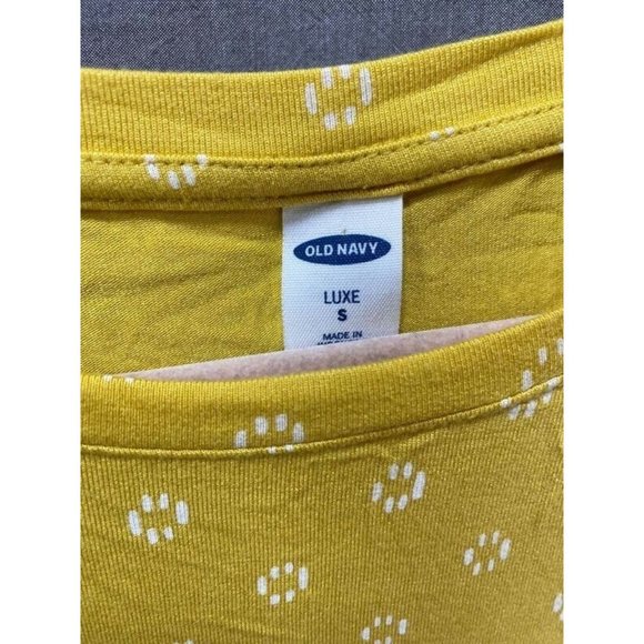 Old Navy Shirt Womens Small Yellow Polka‎ Dot Long Sleeve Pullover Top Ladies. - Picture 4 of 8
